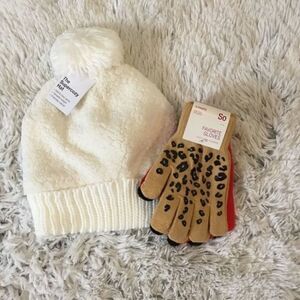 SONOMA winter set sherpa Pom‎ beanie with 3 pairs gloves Womans OSFM che…